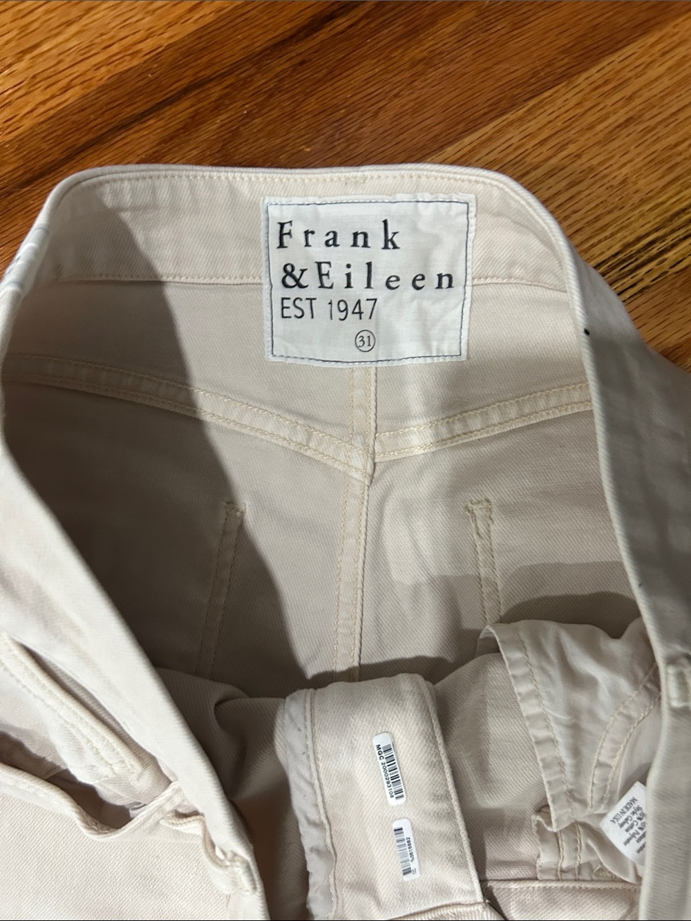Frank & Eileen Cream Wide Leg Jeans with Frayed Hem - Picture 2 of 6